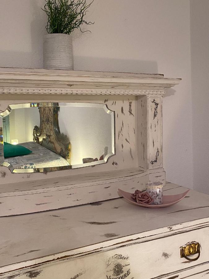 Casa Bianca Souterrain Lejlighed Kappel-Grafenhausen Eksteriør billede